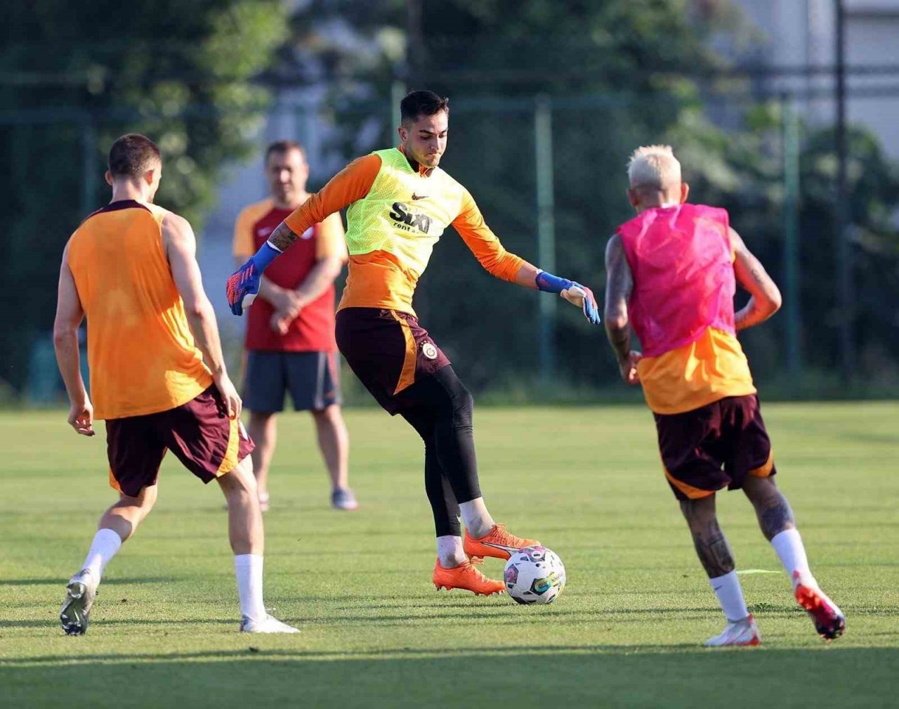 Galatasaray, yeni sezon hazırlıklarını sürdürdü