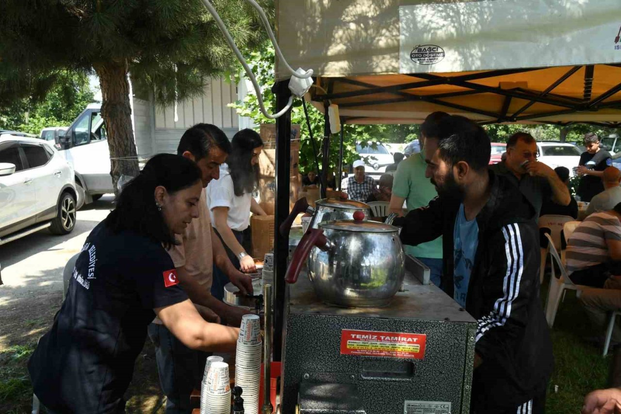 Isparta Belediyesi iki gün boyunca mezbahada 300 kurban kesimi yapacak