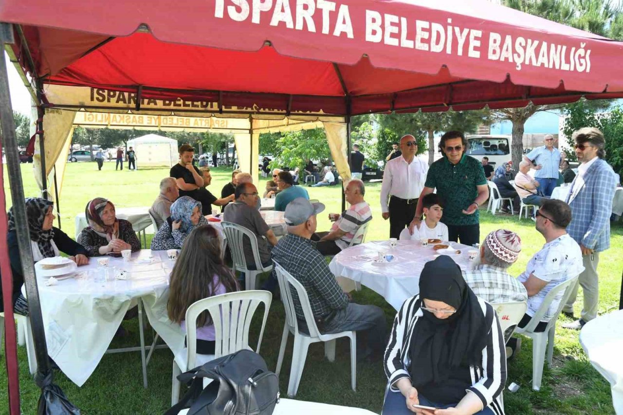 Isparta Belediyesi iki gün boyunca mezbahada 300 kurban kesimi yapacak