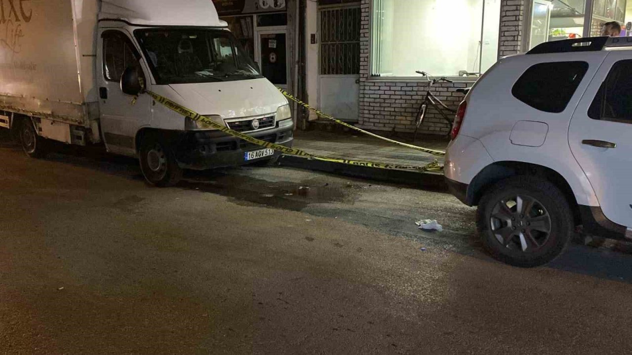 Bursa’da bıçaklı kavga: 1 yaralı