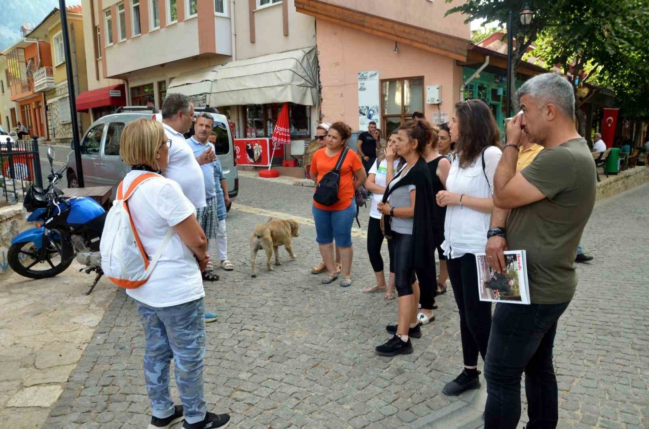Antalya’nın düğmeli evlerinde yılda 8 bin kişi konaklıyor