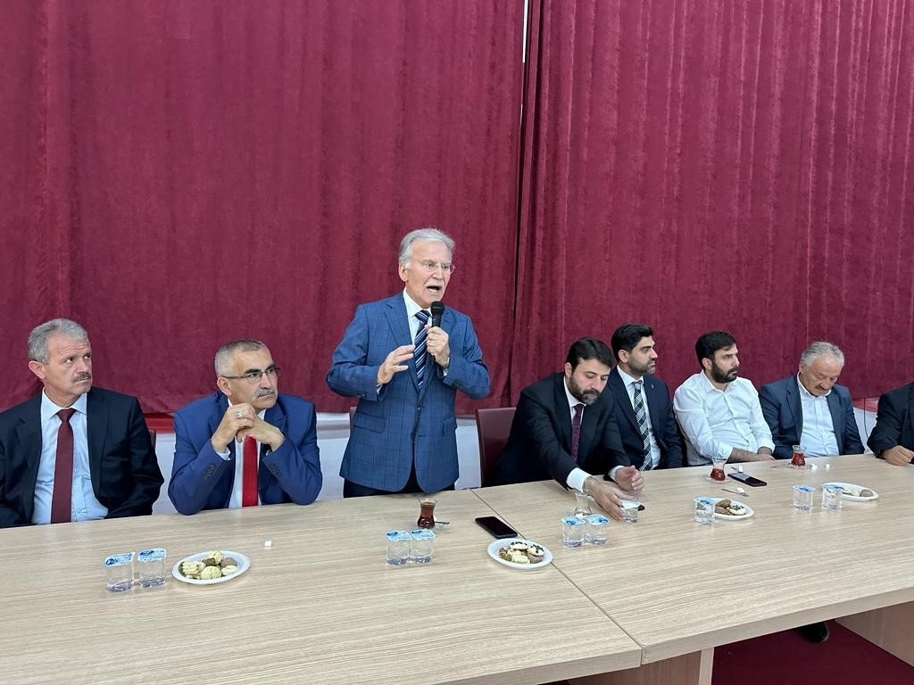 Mehmet Ali Şahin’den Kılıçdaroğlu’na "kırsaldan oy alamadık" cevabı