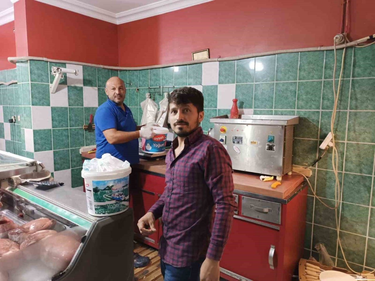 Kasaplarda kurban mesaisi