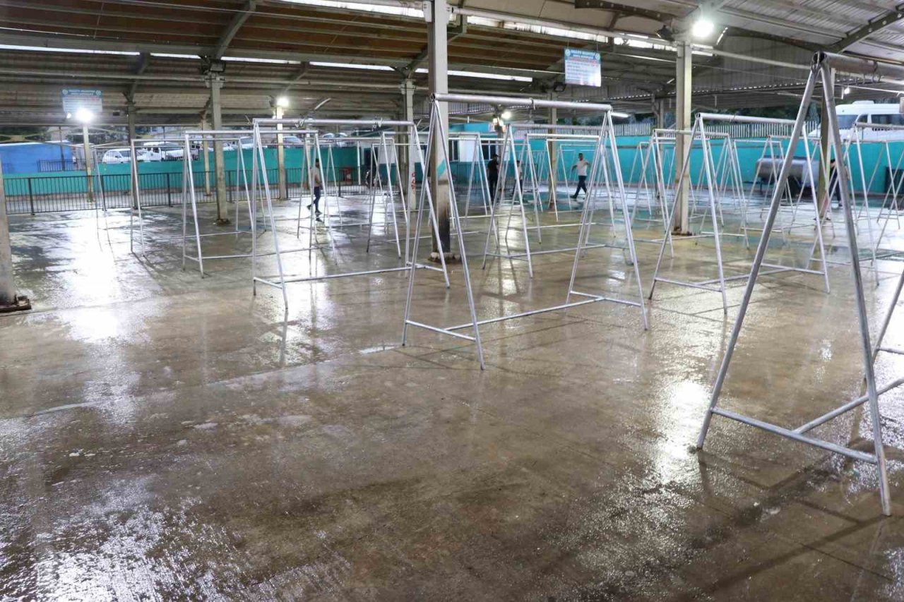 Haliliye Belediyesi Kurban Bayramında tam kadro sahada