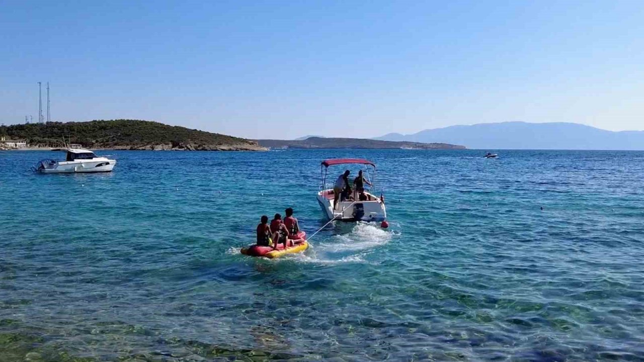 Karavan tatilcileri Foça’ya akın etti