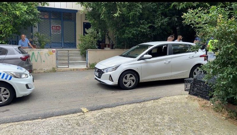 Maltepe’de ehliyet kovalamacası: Polislerden kaçtı