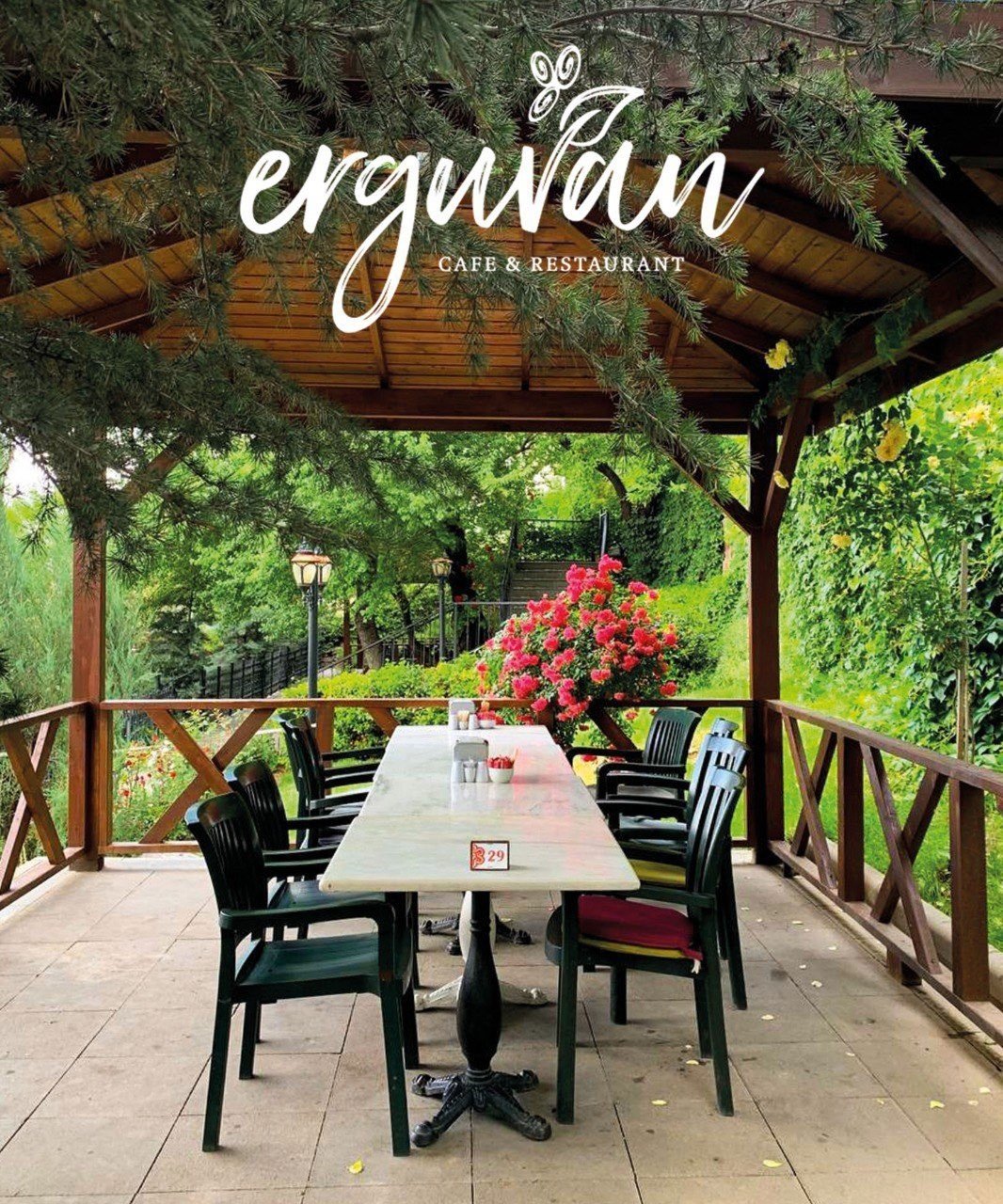 Büyükşehir, Erguvan’da bahçe sezonunu açtı