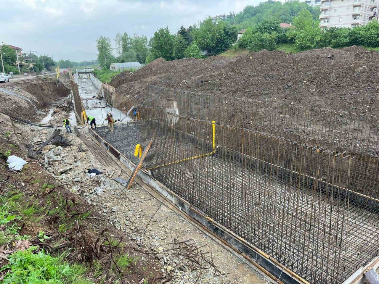 Başiskele Hoca Ahmet Yesevi Caddesi sil baştan yenileniyor