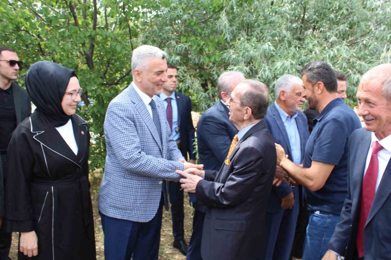 Bakan Bolat: "Halkımızın refah düzeyini korumaya çalışıyoruz"