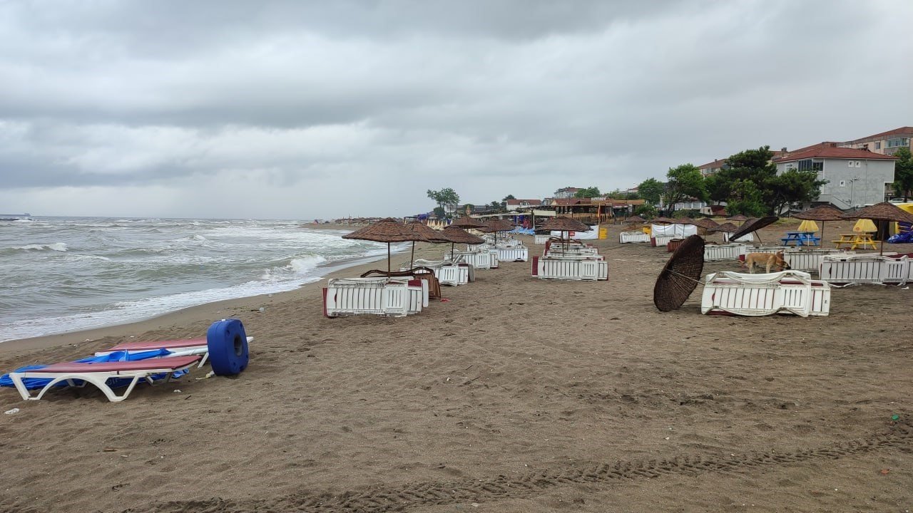 Sakarya sahillerinde denize giriş yasaklandı