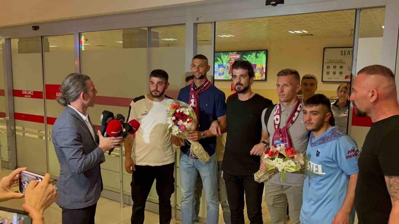 Trabzonspor’un yeni transferleri Orsic ve Fernandez’e coşkulu karşılama
