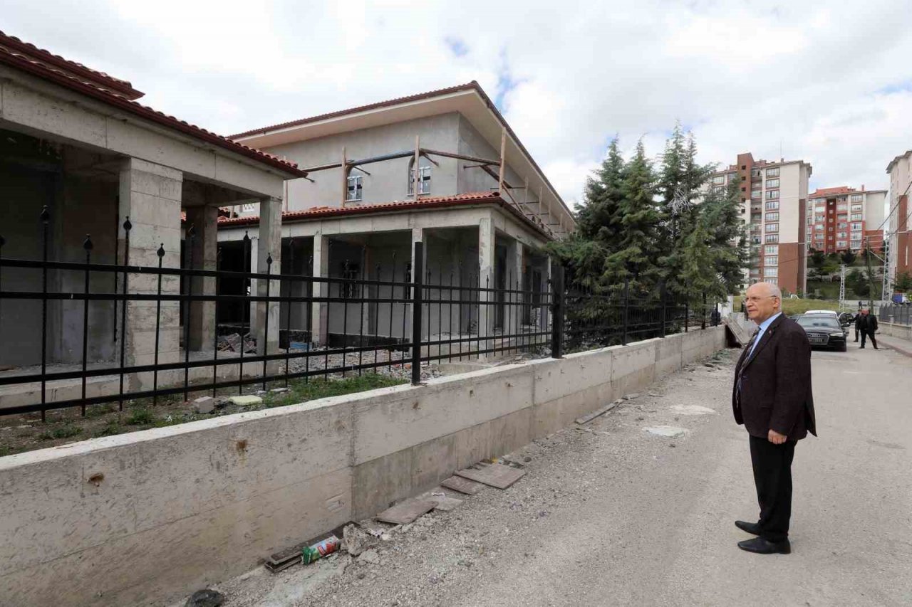 Başkan Yaşar’dan cami ve cemevi denetimi