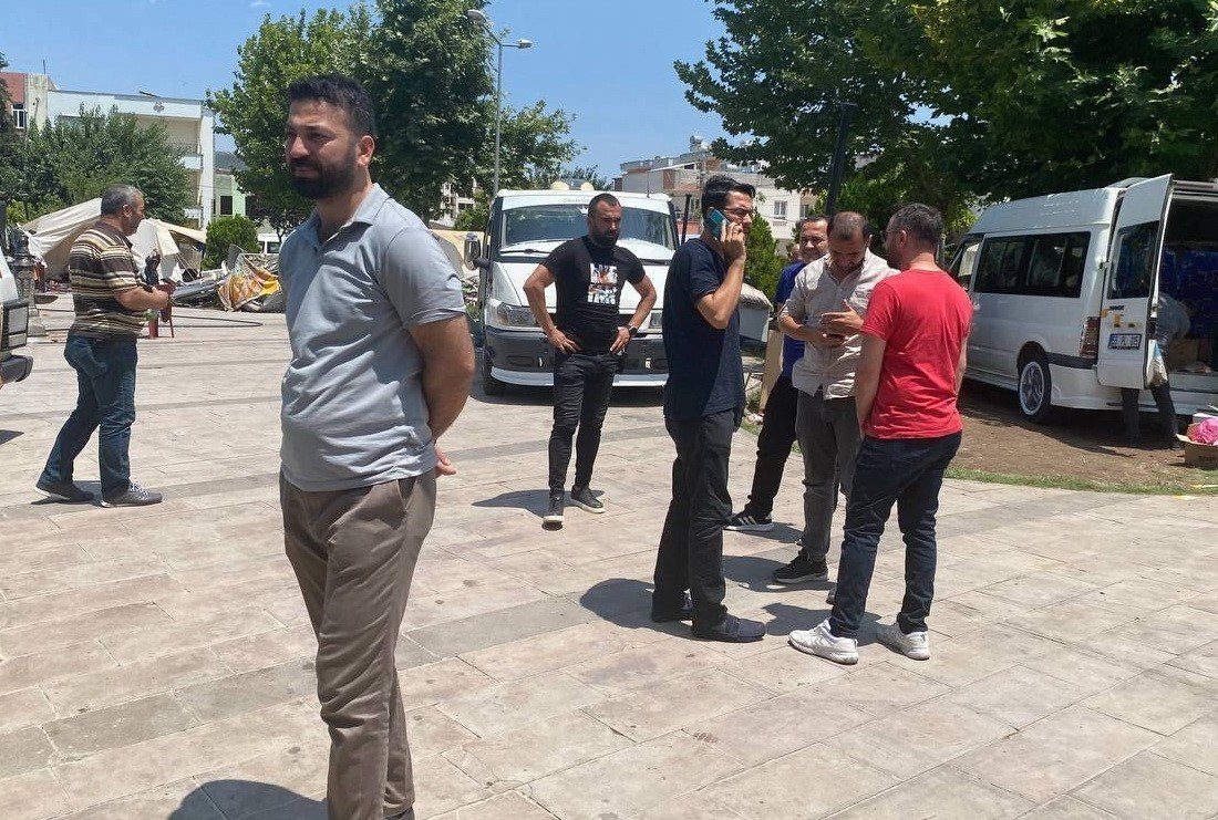 İki grup arasında silahlı kavga