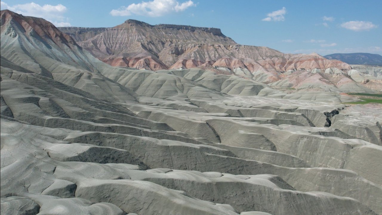 Başkentin 10 milyon yıllık rengarenk tepeleri: Gökkuşağı Tepeleri