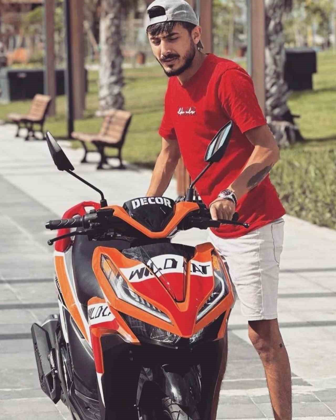 Motosiklet tutkunu genç kazada hayatını kaybetti