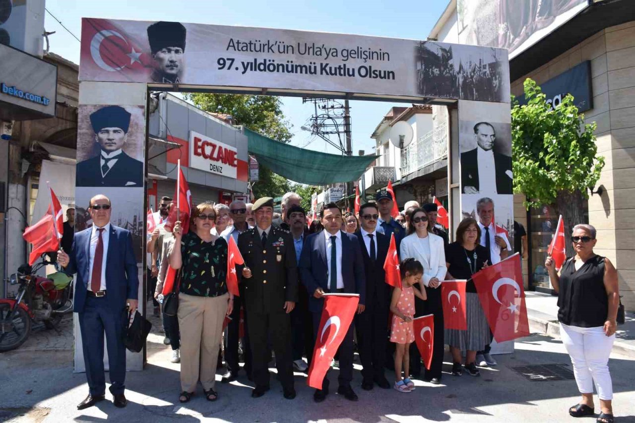 Atatürk’ün Urla’ya gelişinin 97. yılı coşkuyla kutlandı