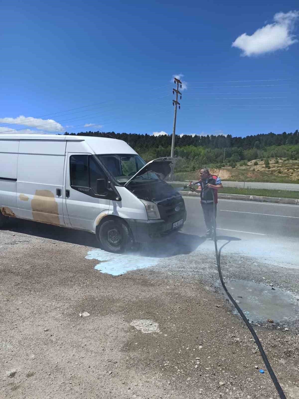 İtfaiye ekiplerinin hızlı müdahalesi facianın önüne geçti