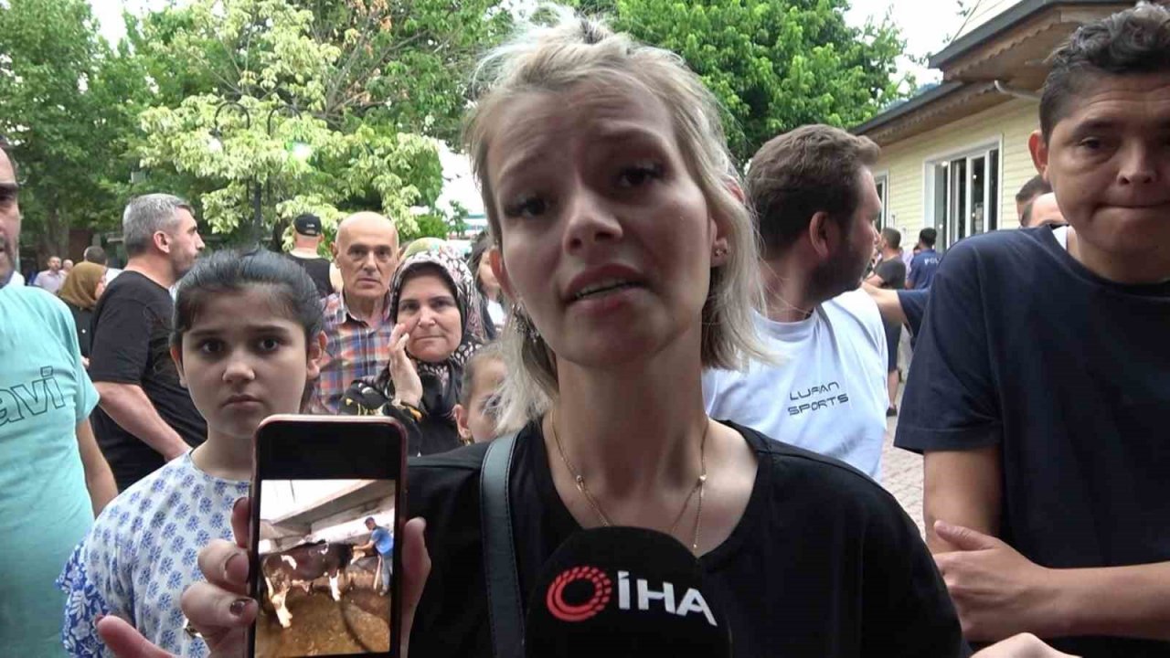 Kurbanlık danaya girdiler, sosis teslim edilince isyan çıkardılar...Tonlarca et imha edildi