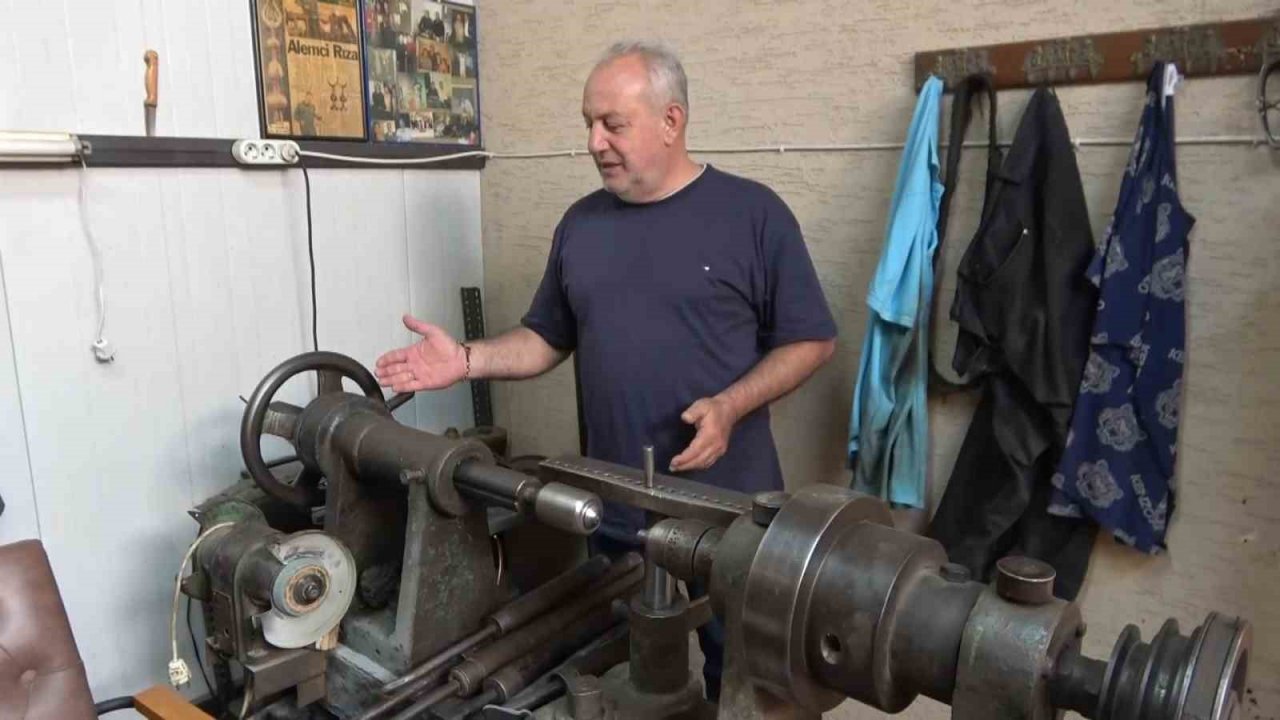 Türkiye’nin son 5 alemcisinden biri 120 yıllık aile mesleğini devam ettiriyor