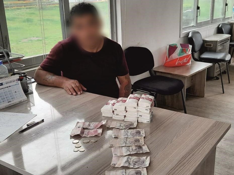 Zabıtaların yakaladığı dilenci yürüteçle geldi, yürüyerek çıktı