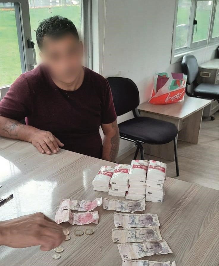 Zabıtaların yakaladığı dilenci yürüteçle geldi, yürüyerek çıktı