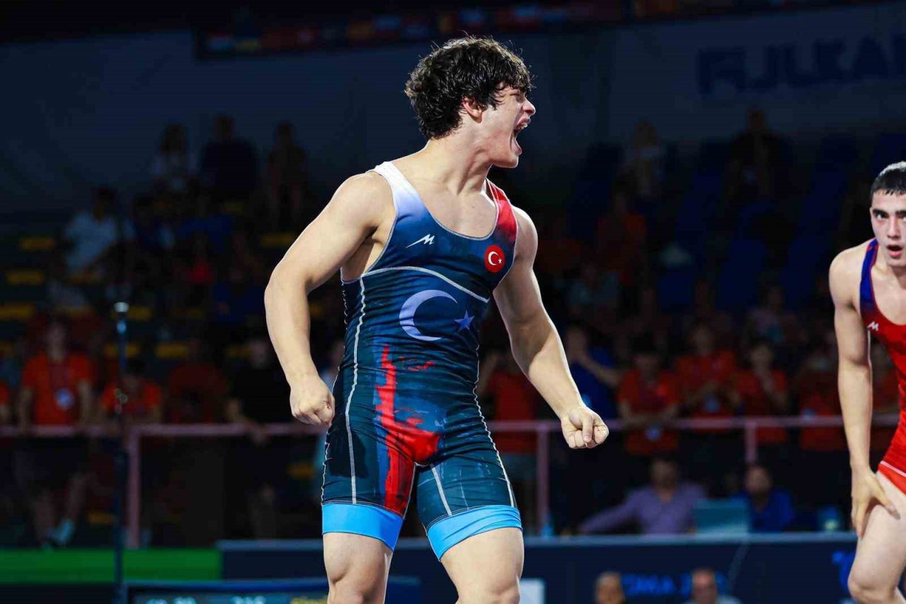 Samsunlu güreşçi Avrupa 2.’si oldu