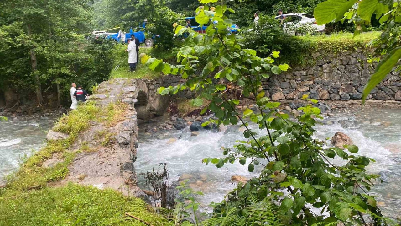 Trabzon’un Sürmene ilçesinde taksici cinayeti