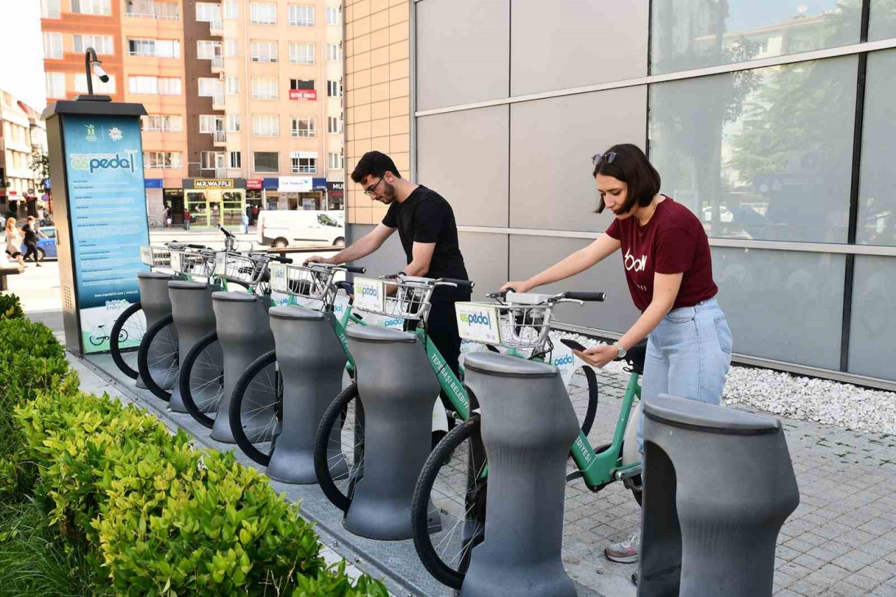 Türkiye’nin ilk elektrikli bisikletleri Tepebaşı’nda hizmet veriyor