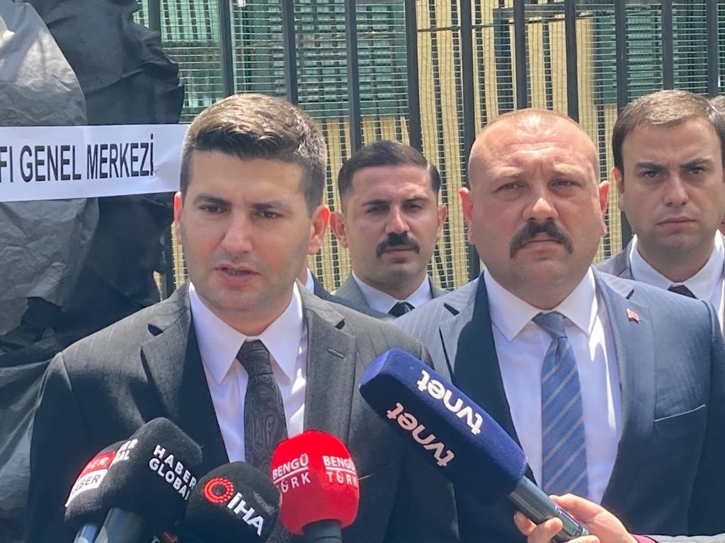 Ülkü Ocaklarından İsveç’e Kur’an-ı Kerim tepkisi: “Değerlerimize hıyanetin ve saygısızlığın muhakkak bir sonucu olacaktır”