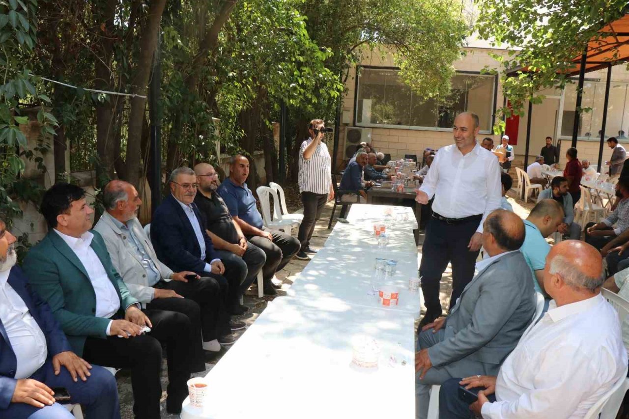 Bozova Belediyesinde bayramlaşma sevinci