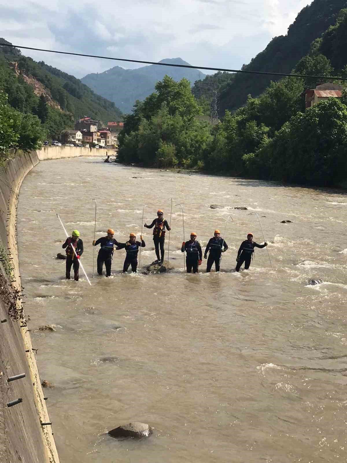 Selda kaybolan şahsı arama çalışmalarında umutlar tükeniyor