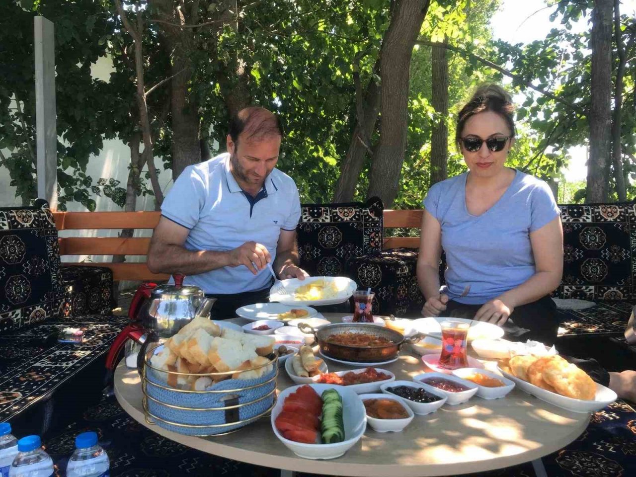 Iğdır’ın yöresel ürünleri sofralarla buluşuyor