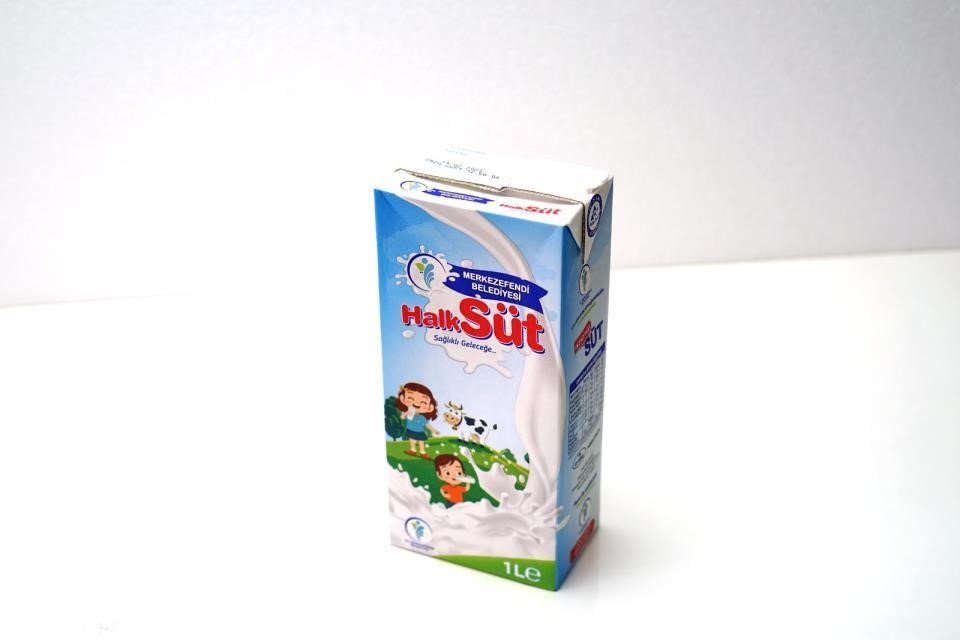 Merkezefendi halk sütü yüzleri güldürüyor