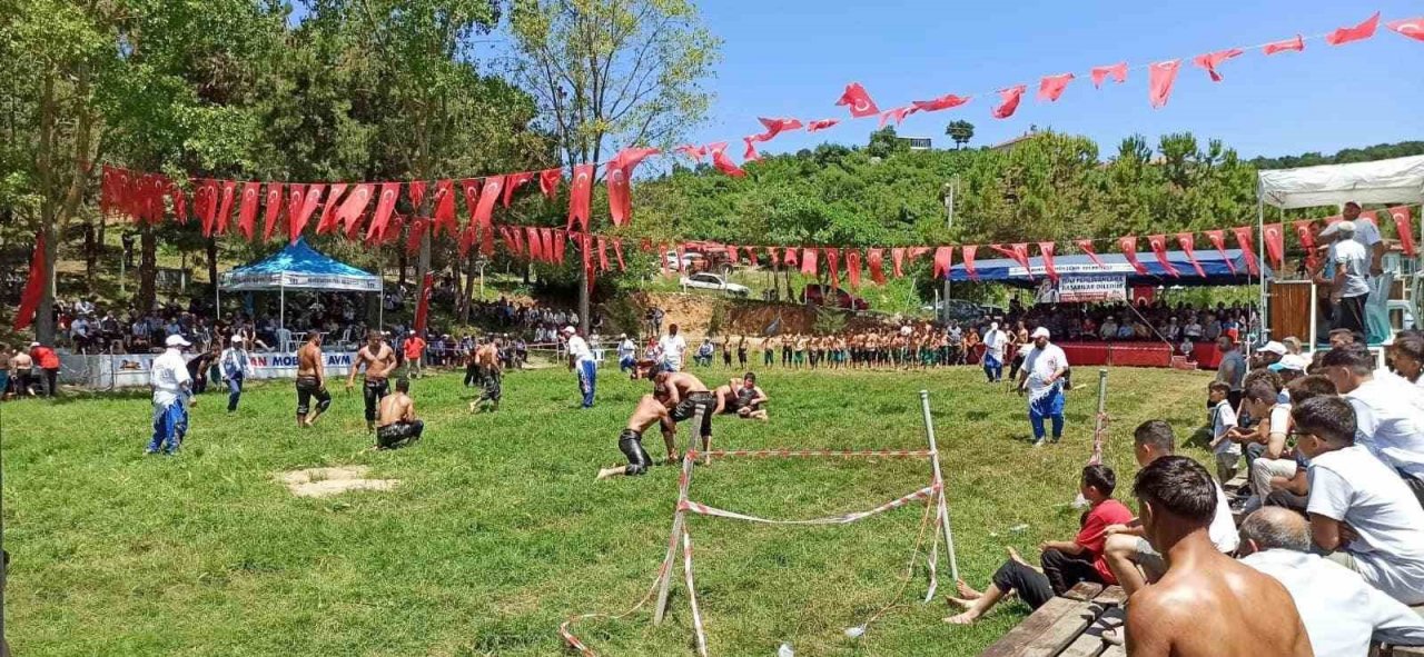 Kabulbaba’da zafer Şimşek’in... Ağa ise 3. kez Niyazi Dal oldu