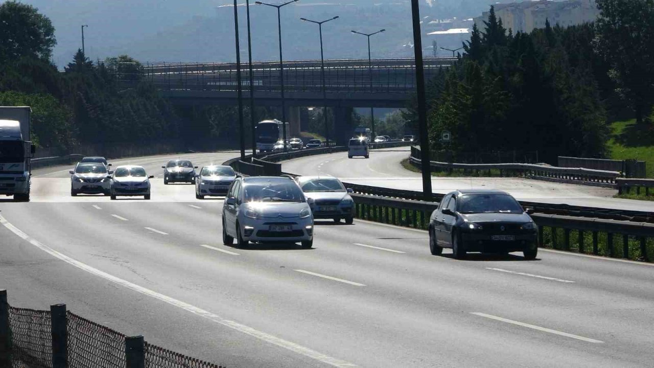 Bayram tatili dönüşünde Kocaeli’de trafik akıcı