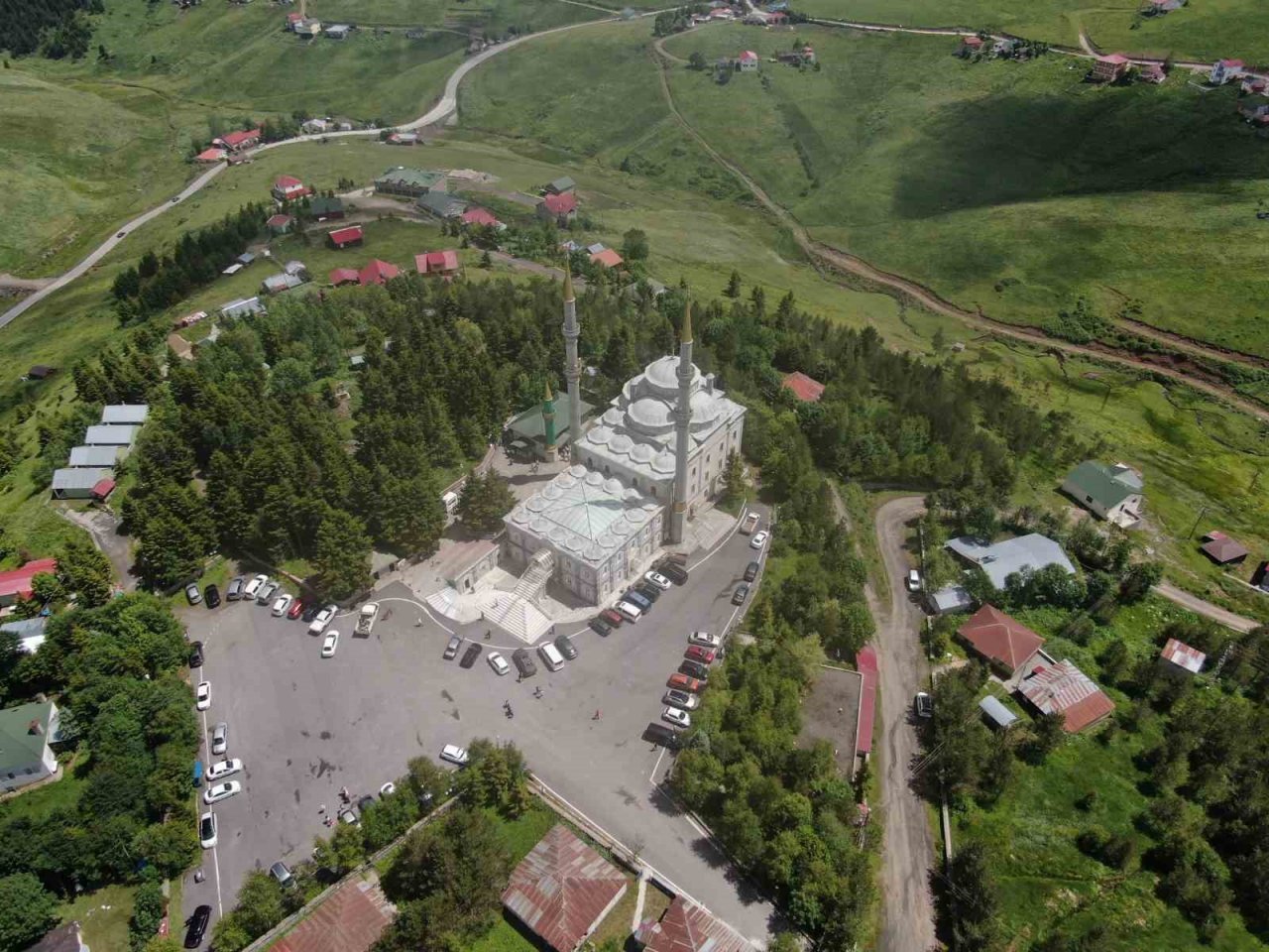 Kurban Bayramı tatilinde Haçka Yaylası’na ziyaretçi akını