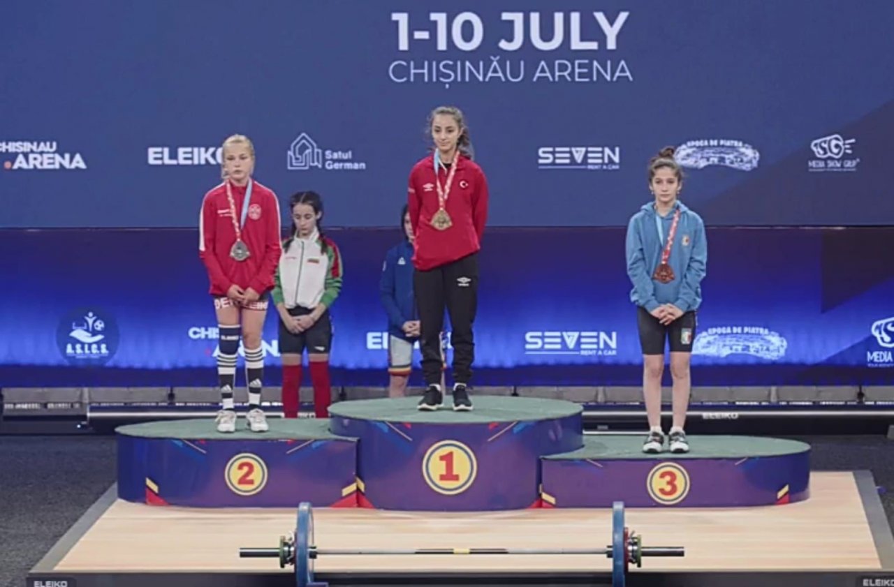 Koloğlu Avrupa Şampiyonu sporcusunu unutmadı