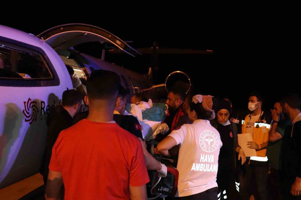 Ağrı’da kaza kurşunu ile yaralanan Savcı Sayan’ın yeğeni hayatını kaybetti