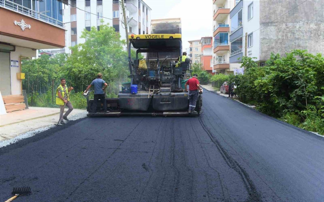 Başkan Tören: “Altyapı ve ulaşım yatırımlarıyla mahallelerimizde yılların sorunlarını çözüyoruz”