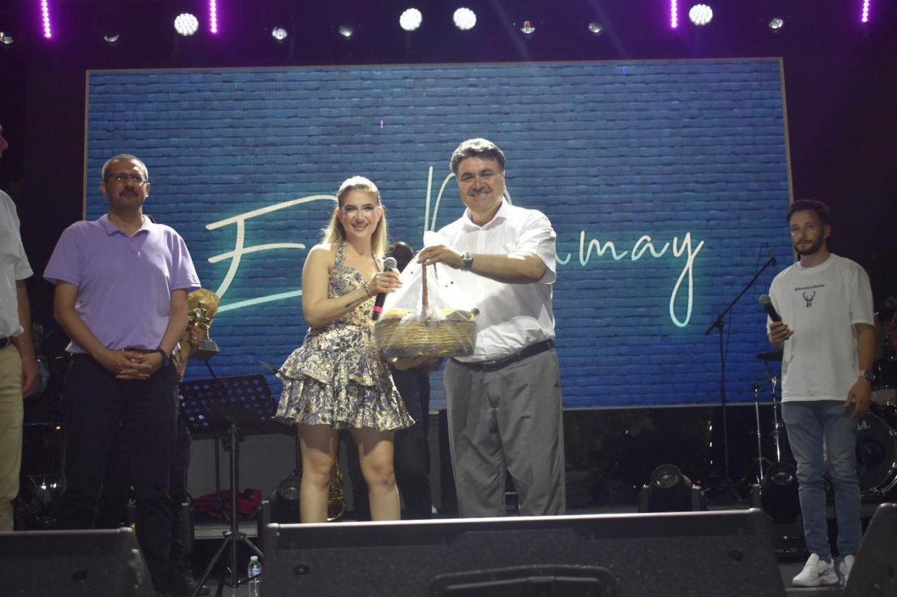 Ece Mumay Havran’da sahne aldı