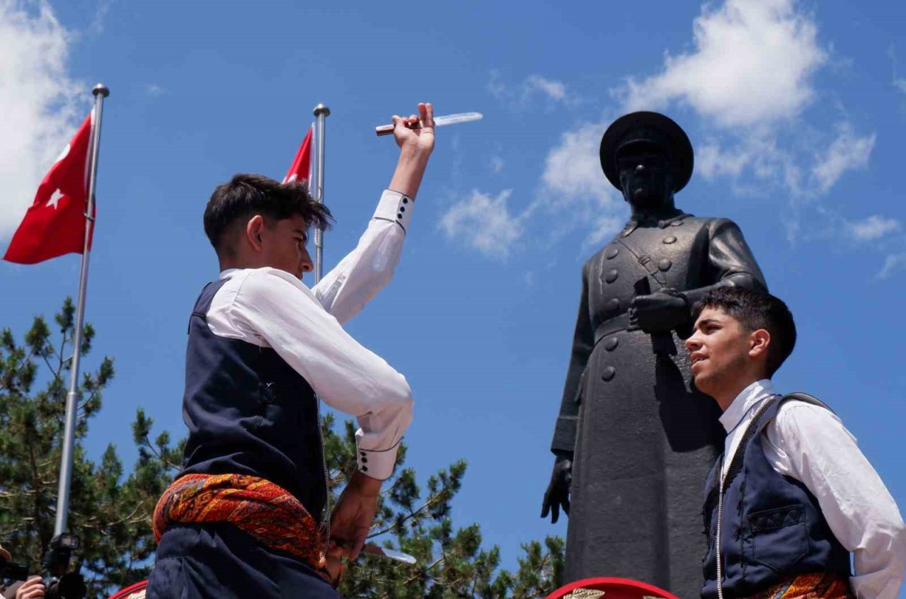 Erzurum’da 104 yıllık coşku