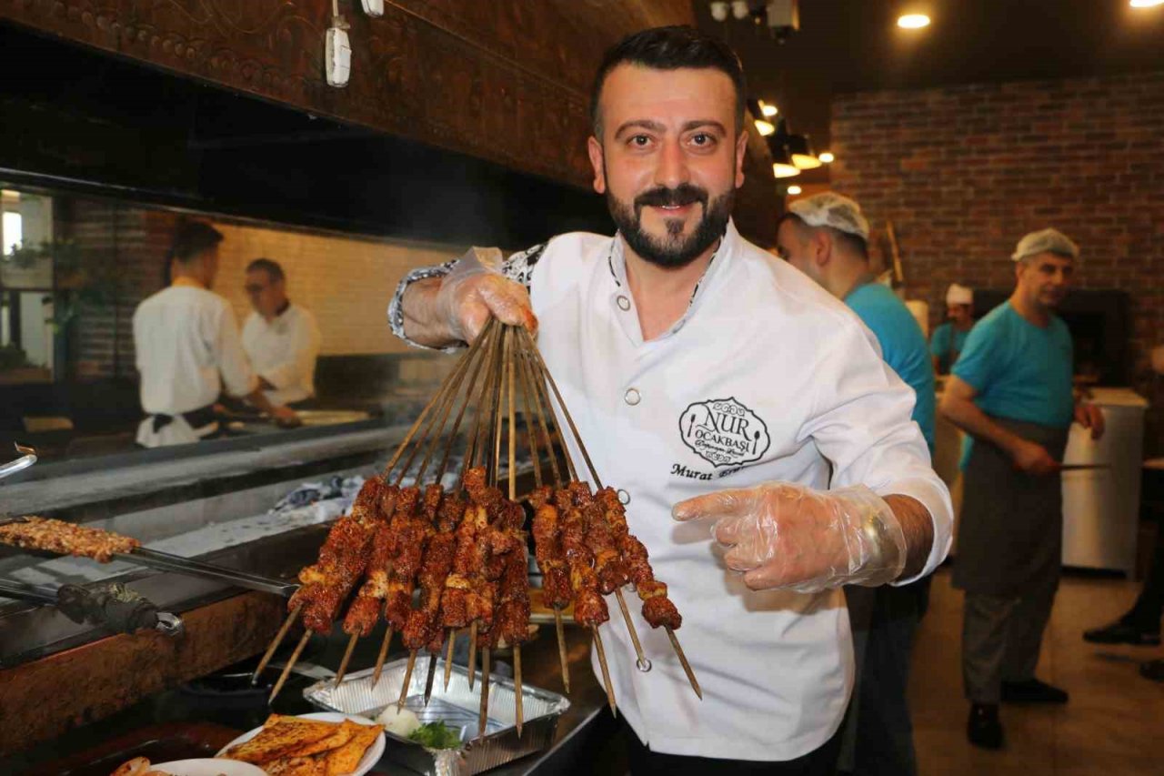 Diyarbakır’ın tescilli ciğeri bayramda 20 ton tüketilerek rekor tazeledi