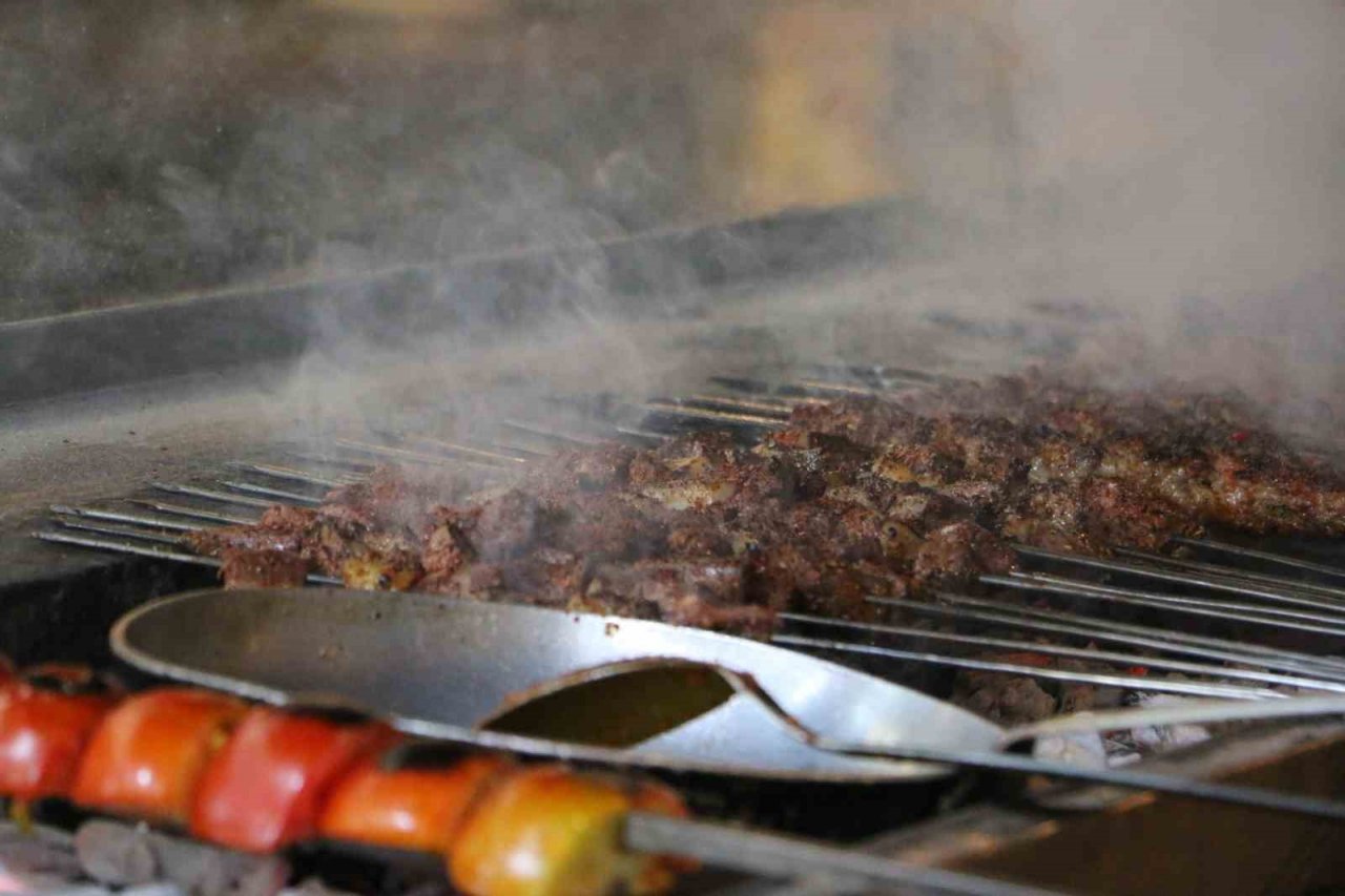 Diyarbakır’ın tescilli ciğeri bayramda 20 ton tüketilerek rekor tazeledi