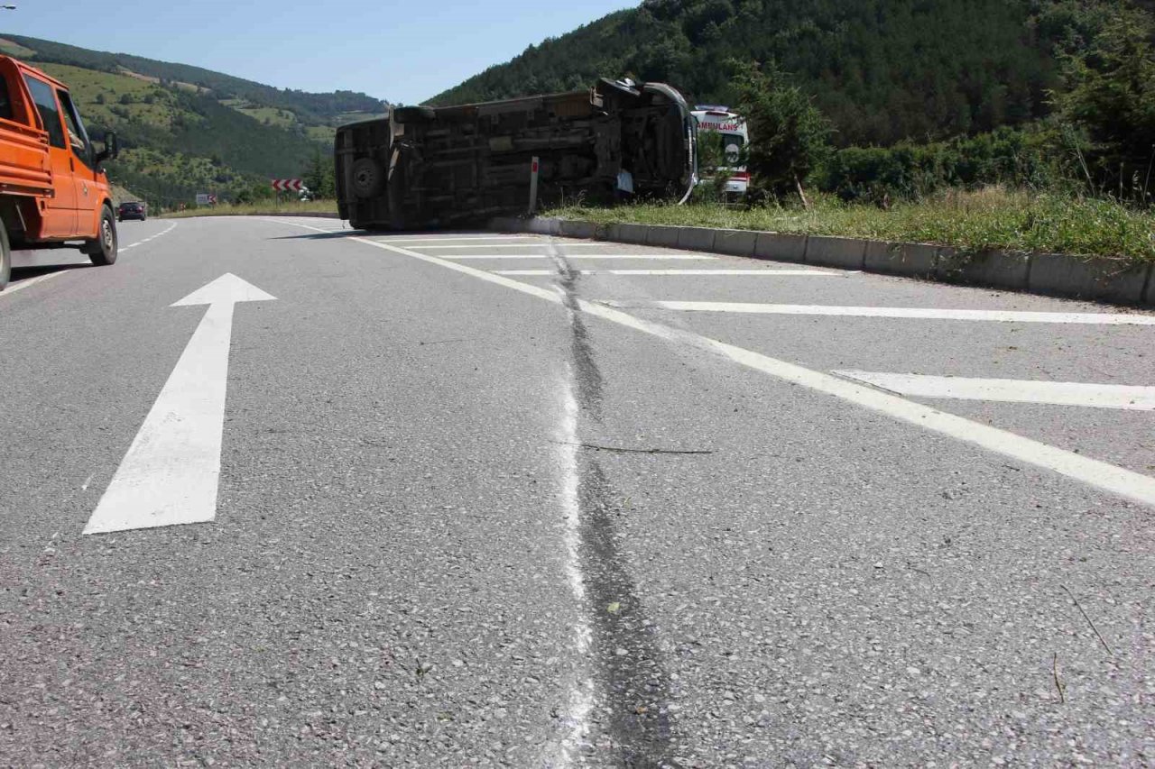 Samsun’daki minibüs kazasında yaralı sayısı 9 oldu