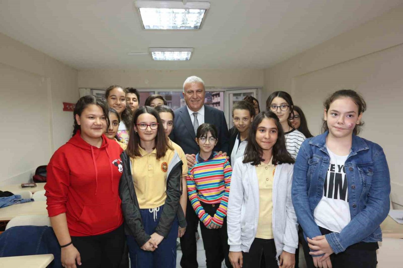 Gençler doğru tercihi Efeler’le yapacak