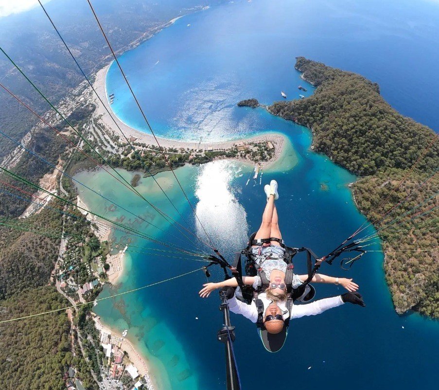 Fethiye, bayram tatilinde yamaç paraşütçülerinin gözdesi oldu