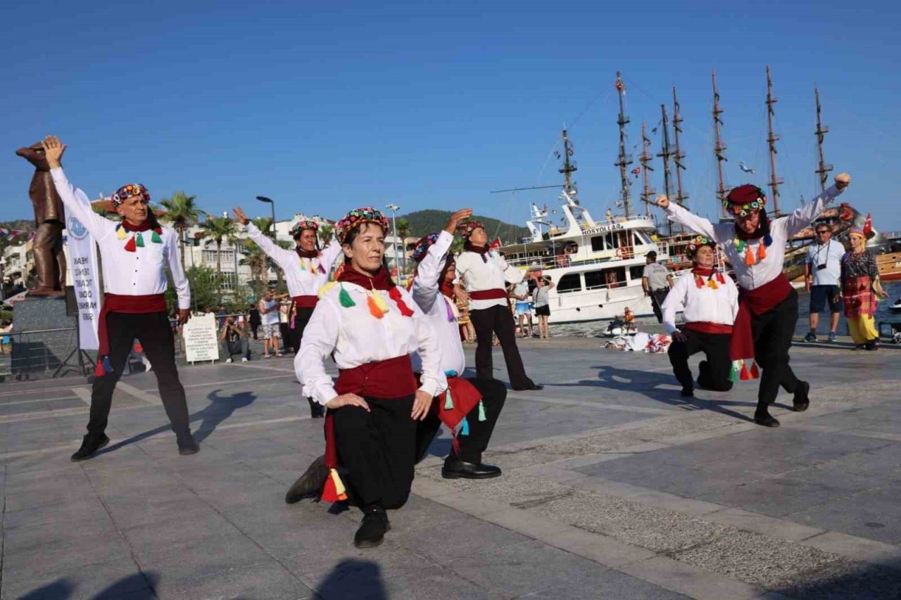 Kabotaj Bayramı etkinlikleri turistlerden de yoğun ilgi gördü