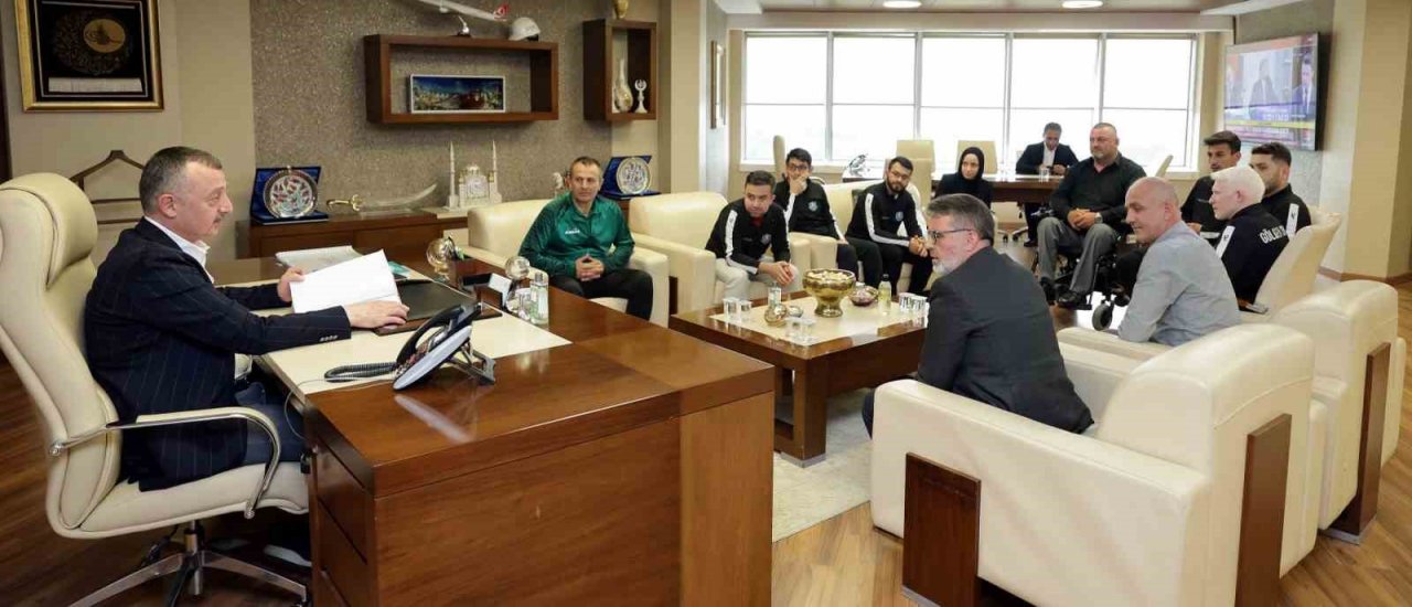 Başkan Büyükakın: "Hiç merak etmesinler yanlarında Büyükşehir Belediyesi var"