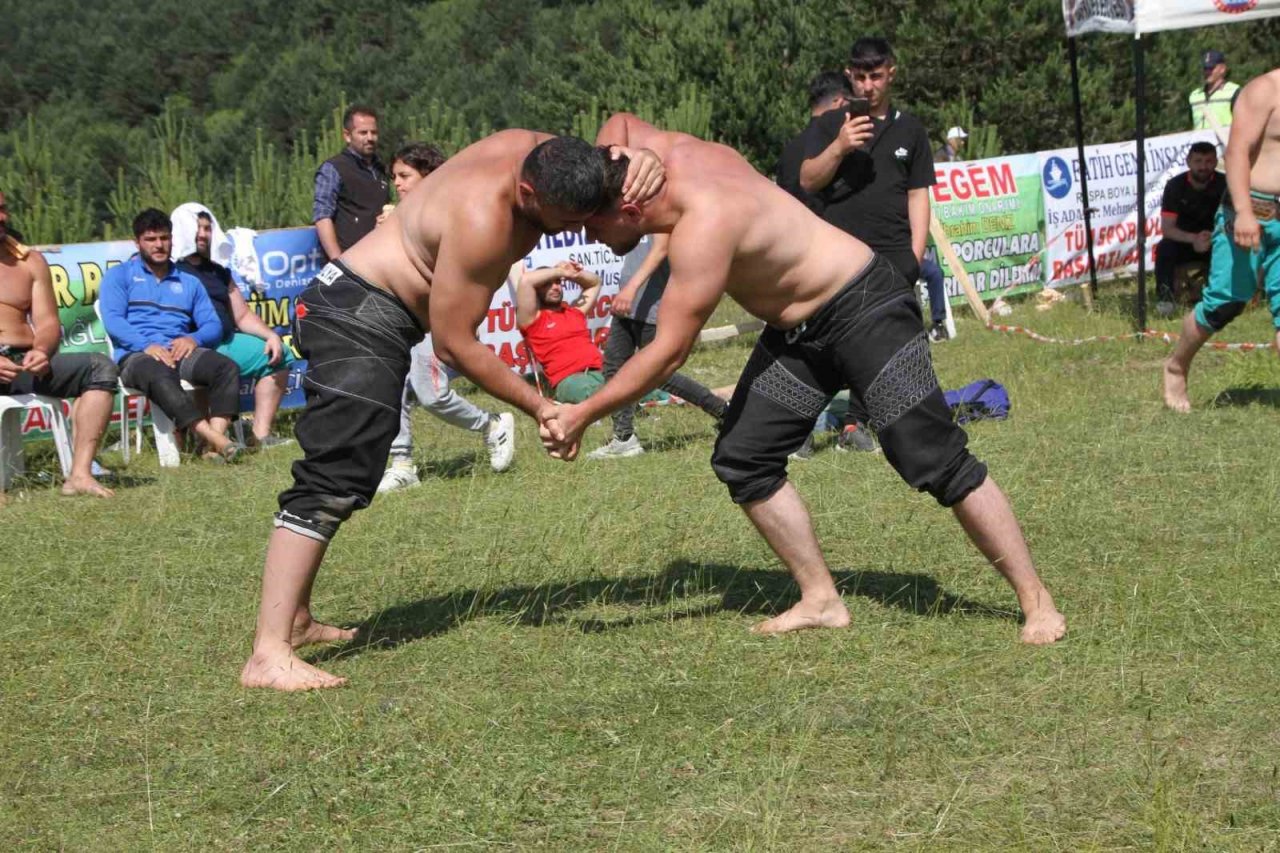 1440 rakımda nefes kesen festival