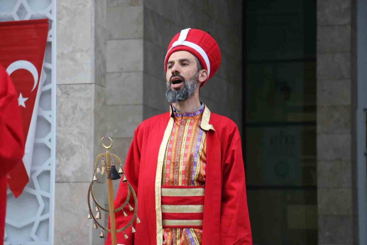 Dünyanın en eski askeri bandosu, açılan kursta yeniden canlanıyor